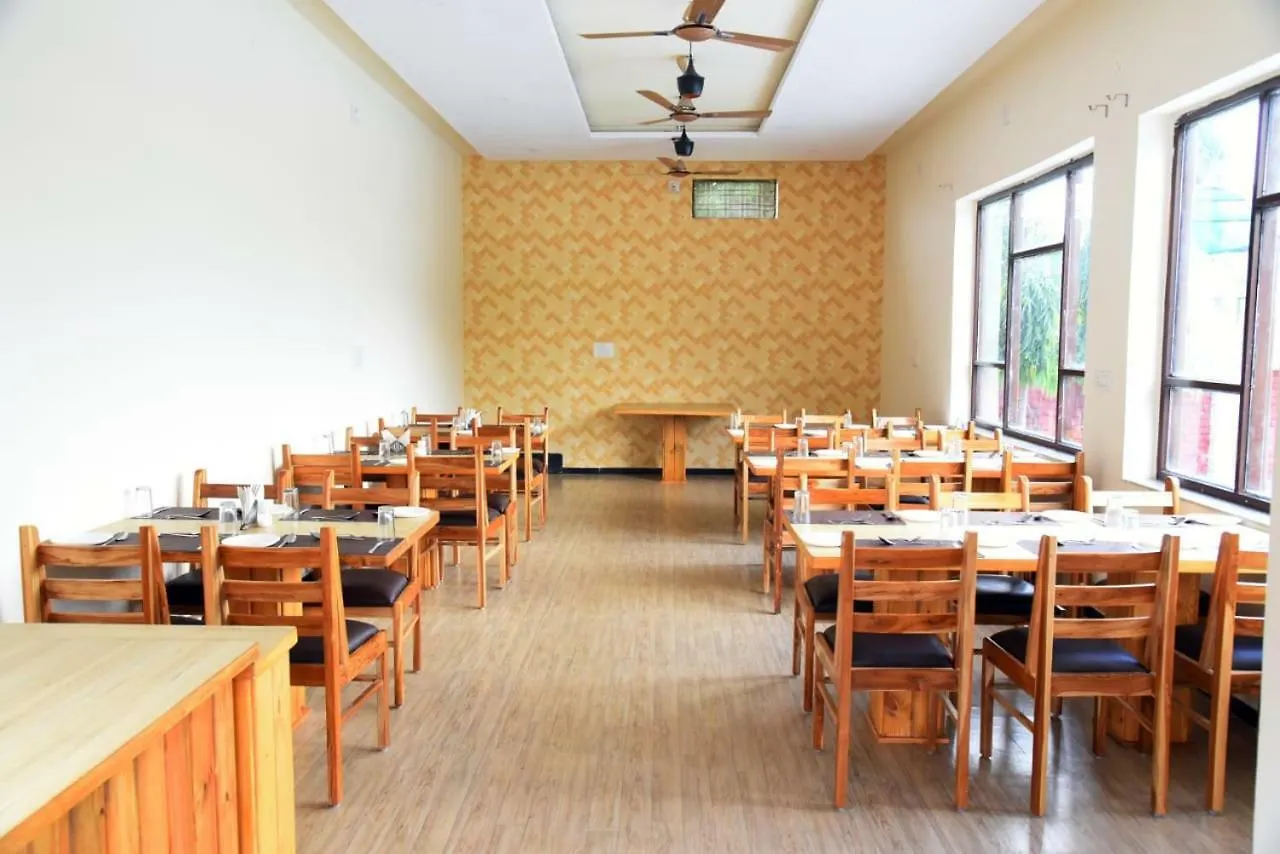 *** Hotel Hari Priya Resort By Ankur Garden Udaipur India