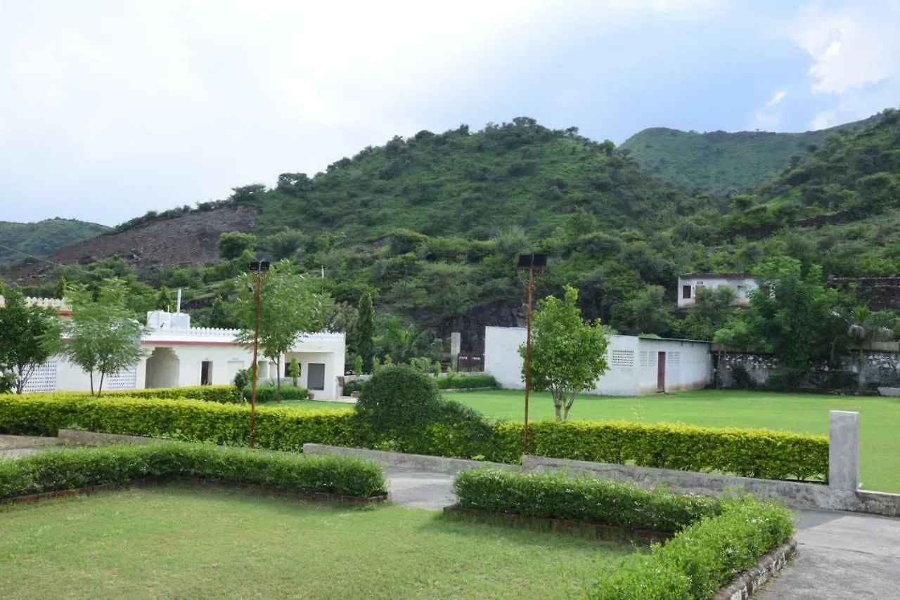 Hotel Hari Priya Resort By Ankur Garden Udaipur