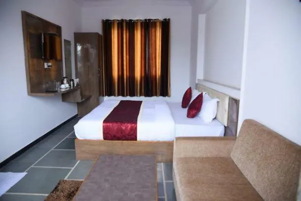 Hari Priya Resort By Ankur Garden Udaipur India